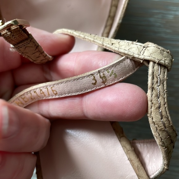 Stuart Weitzman sandals, size 39.5 - Picture 4 of 7